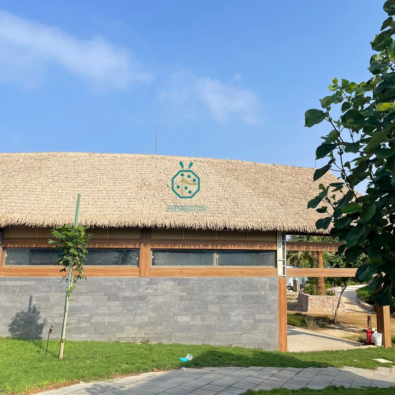 Showcase of Artificial Thatch and Bamboo Mat Project for Park Villa Pavilions in Saudi Arabian